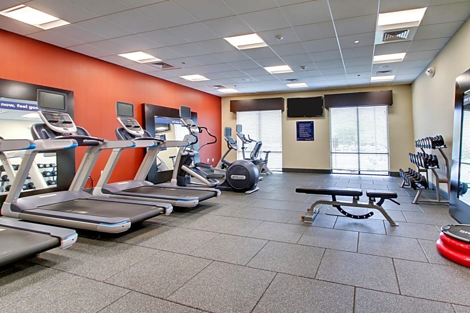 Hampton Inn & Suites Greenville Airport