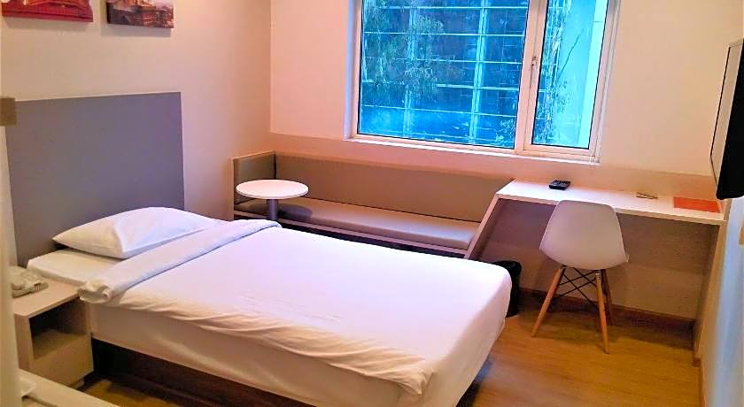 Ginger Pune - Pimpri