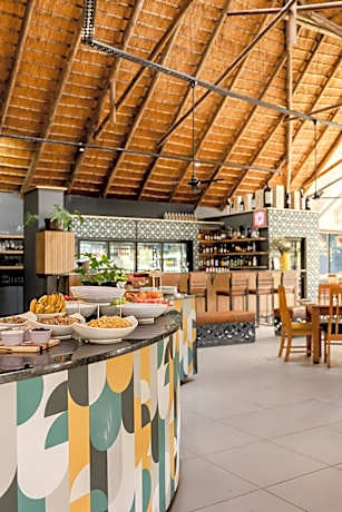 Hippo Hollow Country Estate