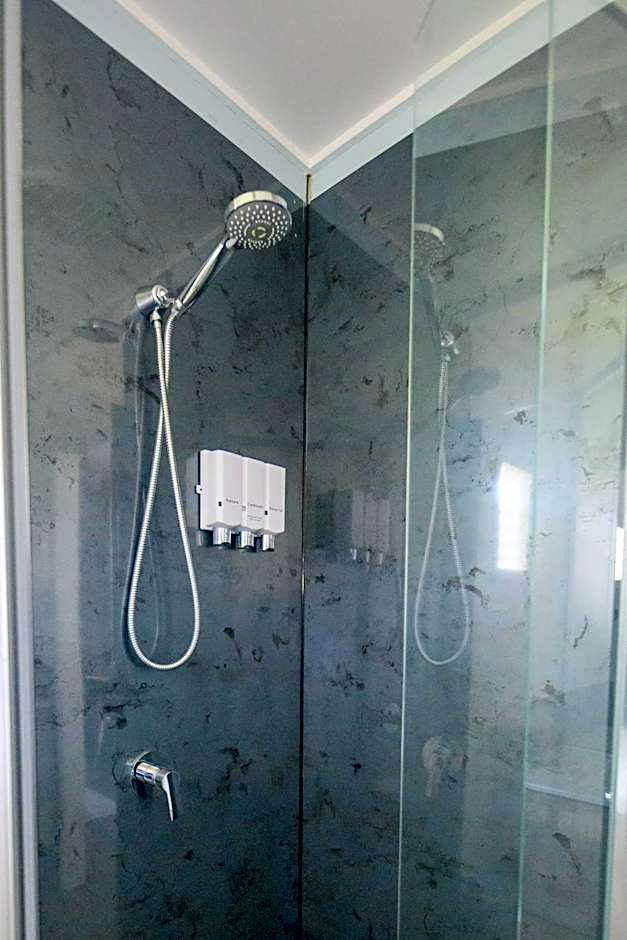 Y Motels Kingaroy