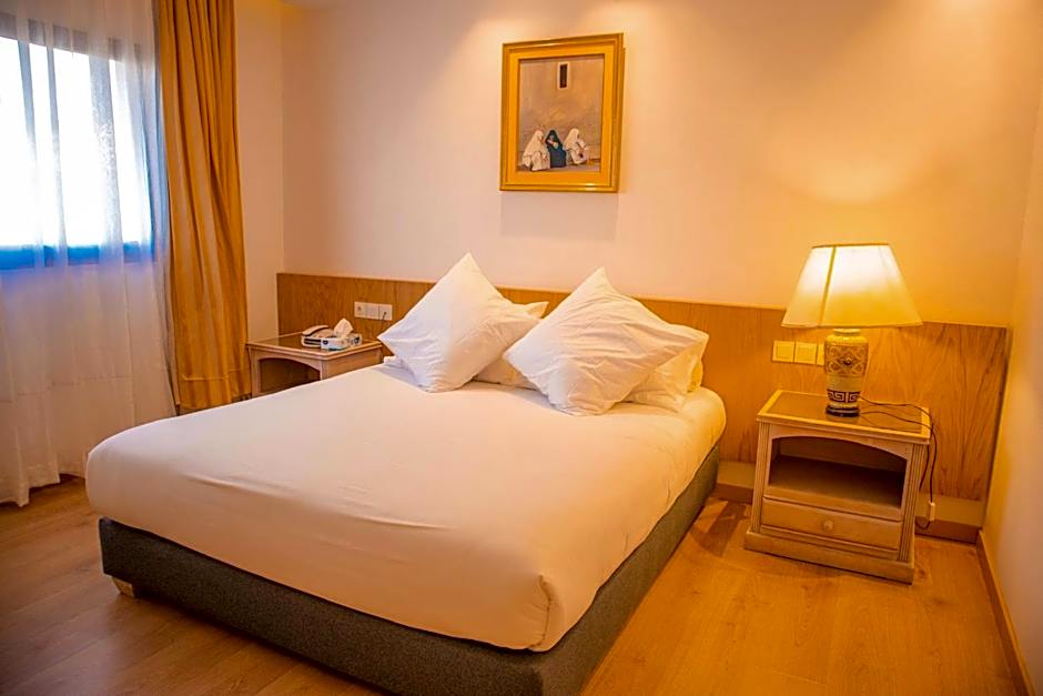 Sahara Line Hotel