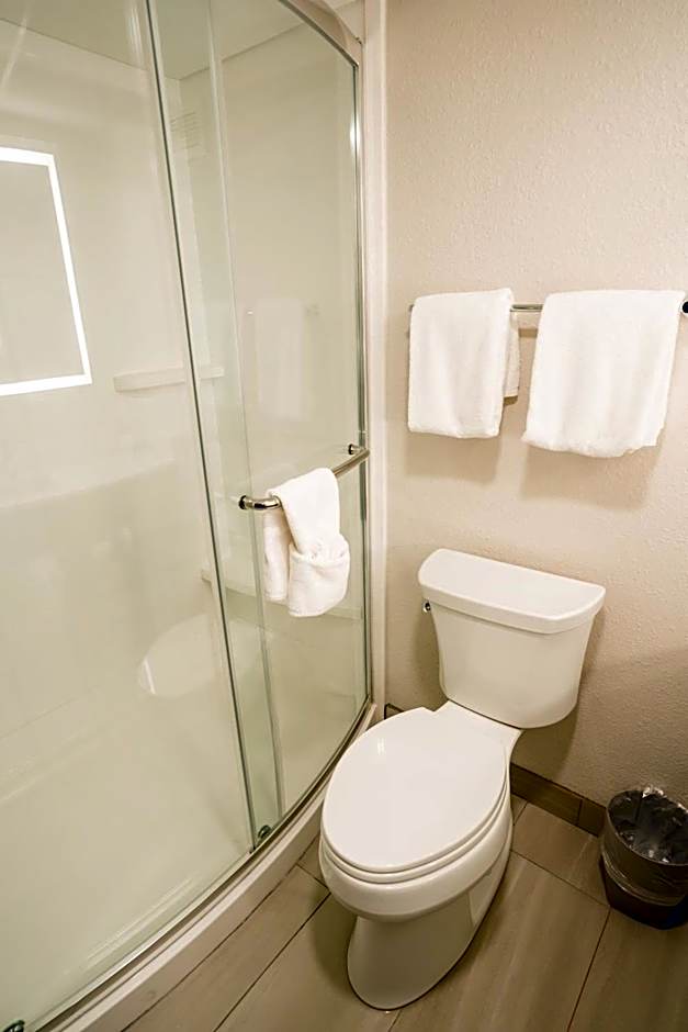 Holiday Inn Express Hotel & Suites Knoxville-North-I-75 Exit 112 By IHG