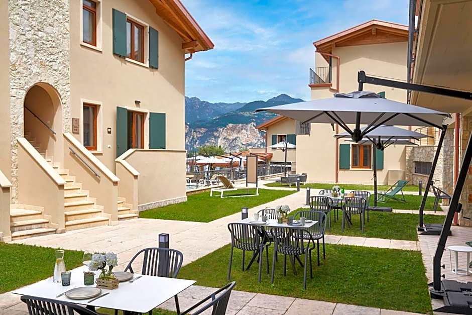 June Stay Lake Garda