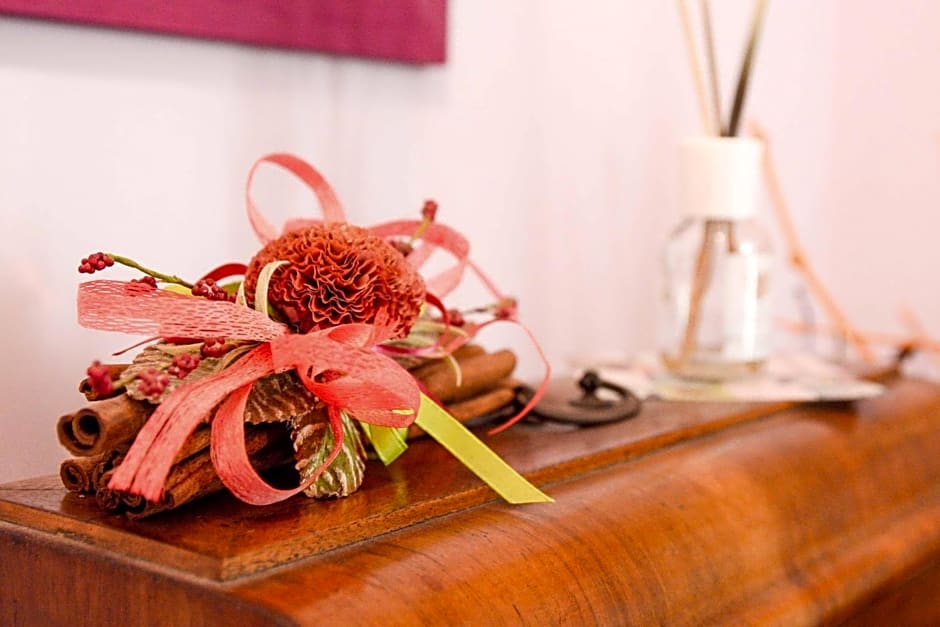 Casa Fuori Casa - 200 mt dal casello autostradale, parcheggio gratuito, garage moto