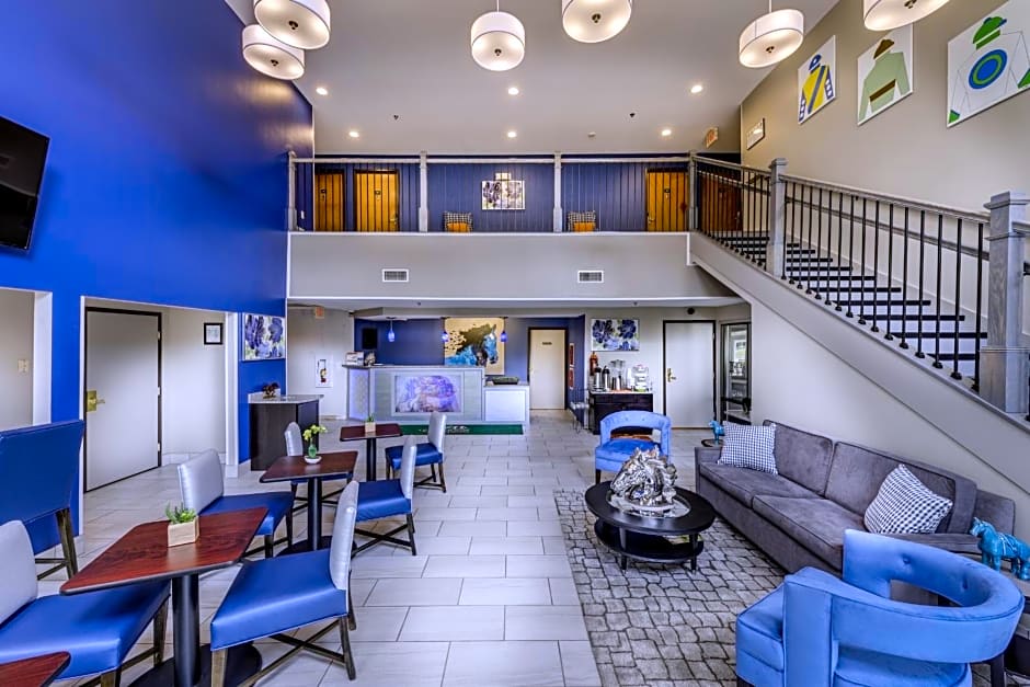 Guesthouse Inn & Suites Lexington