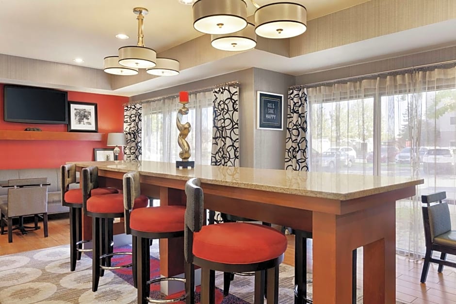 Hampton Inn By Hilton Tracy CA
