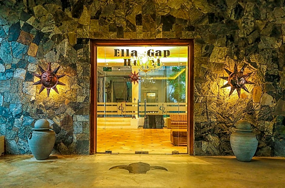 Oak Ray Ella Gap Hotel