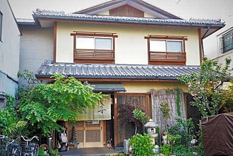 Japanese-Style Single Room with Private Bathroom - Non-Smoking