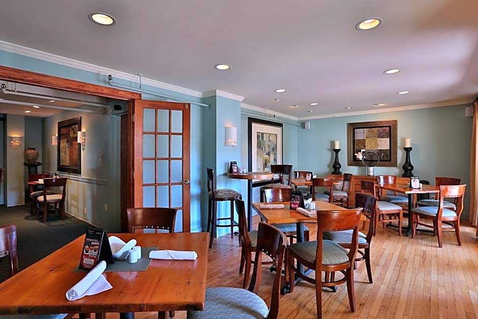 The Kennebunk Inn