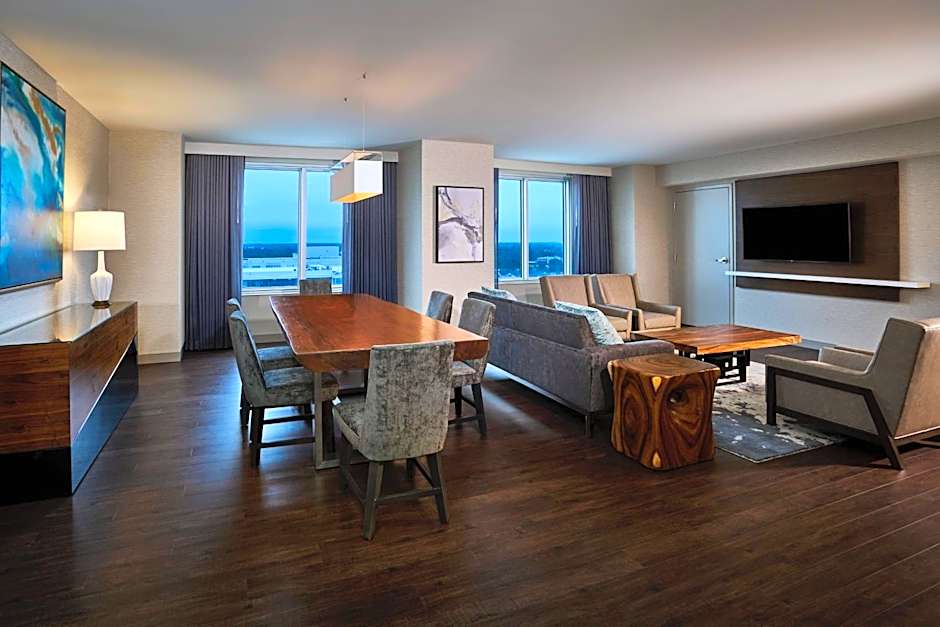 The Westin Virginia Beach Town Center