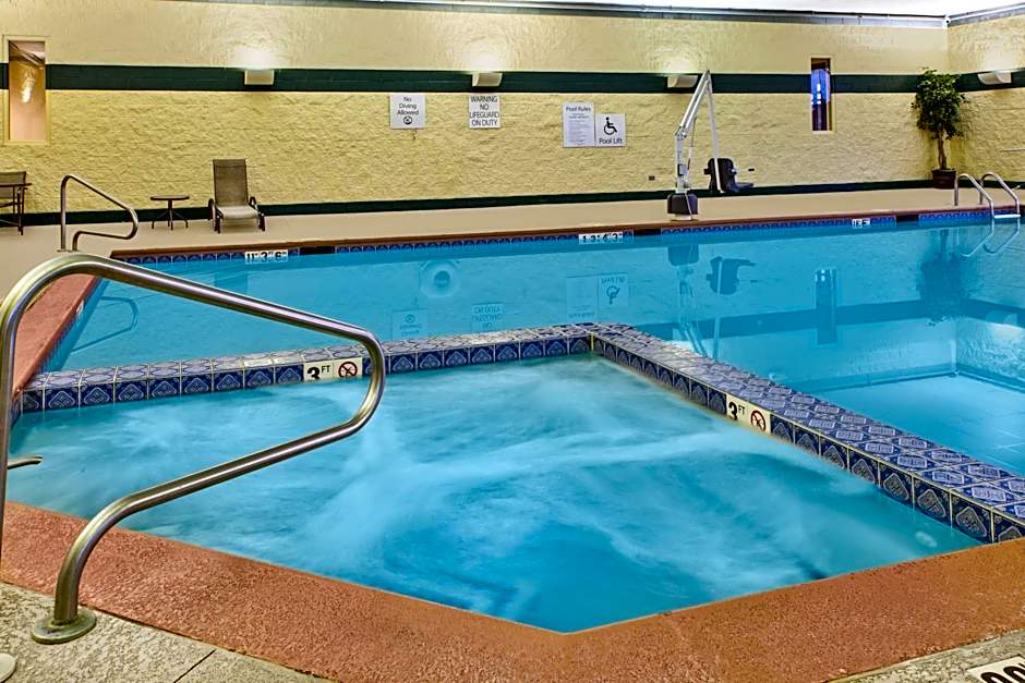 Holiday Inn & Suites Bolingbrook By IHG