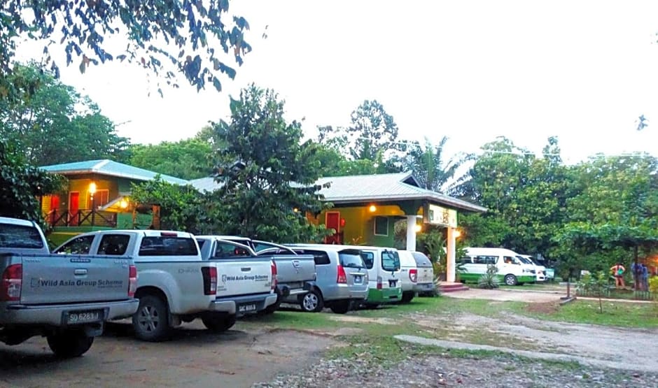 Sukau Greenview Lodge