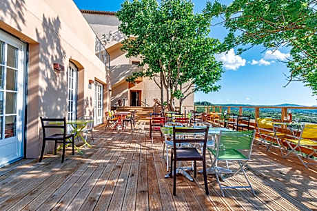 Le Nesk Ventoux - Hotel