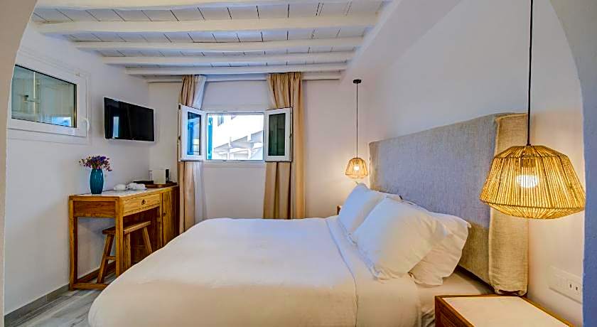Madalena Hotel