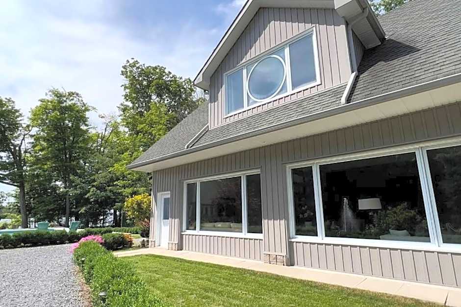 Bluebird Sanctuary - Howe island Luxury Retreat