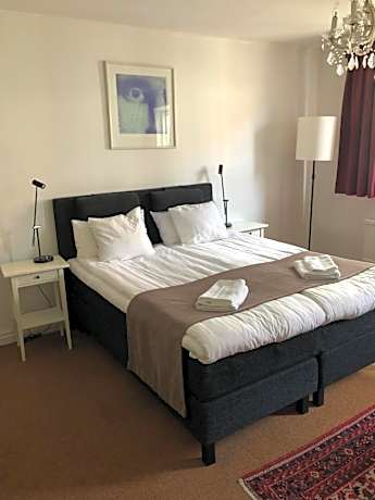 Standard Twin Room with Evening Meal