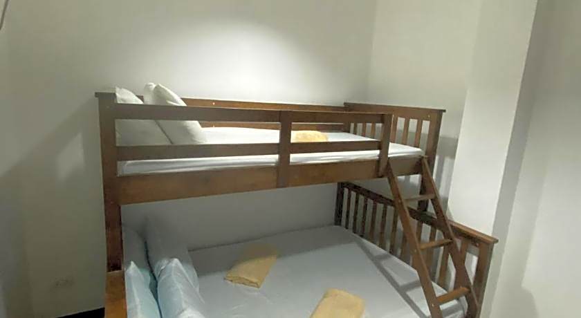 Ma Lourdes Inn- Washington Street