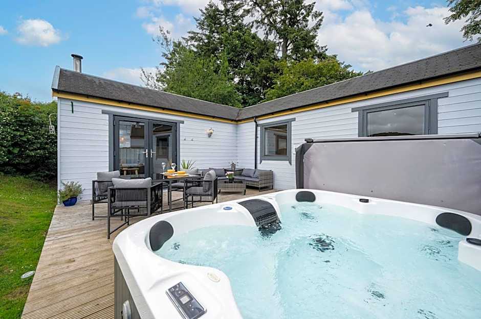 Kinnaird Woodland Lodges