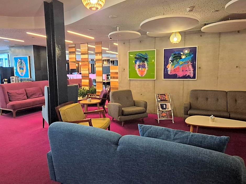 BreakFree on Cashel Christchurch