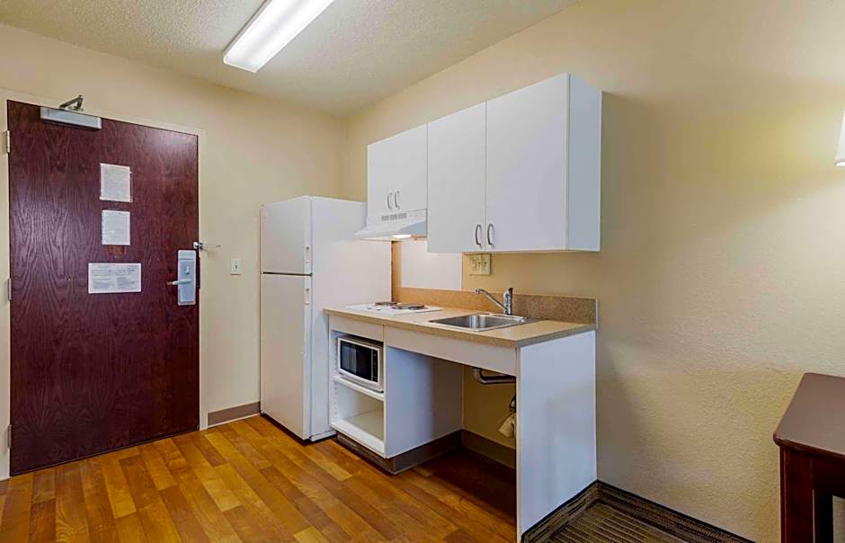 Extended Stay America Select Suites - Atlanta - Alpharetta - Rock Mill Rd.