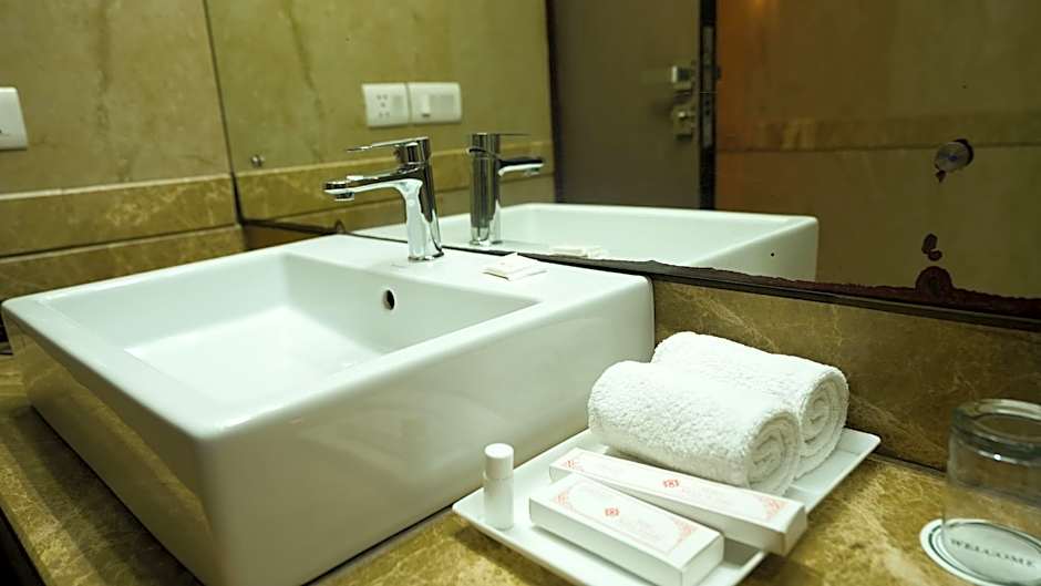 Africa Avenue GK - 1