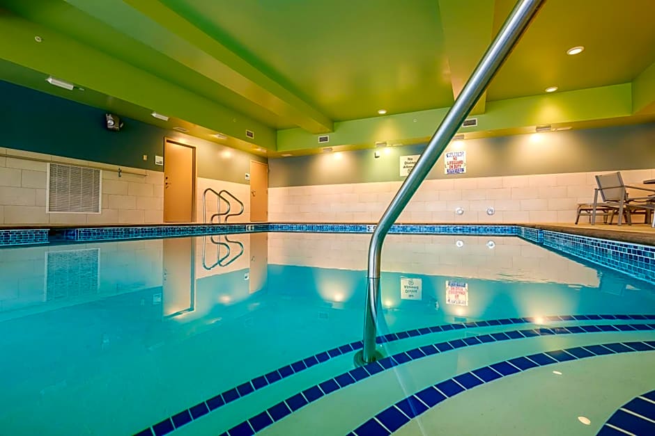 Holiday Inn Express & Suites Eagan - Minneapolis Area By IHG