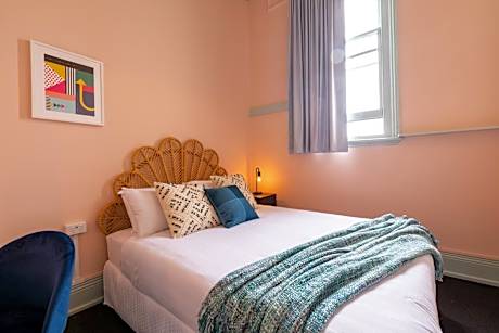 Double Room with Shared Bathroom - Non Smoking