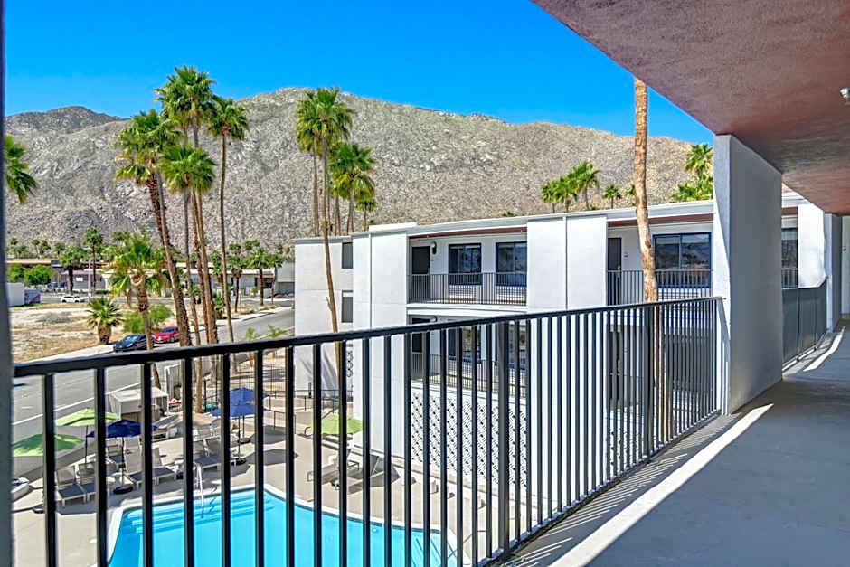 The Dunes Hotel (Palm Springs)