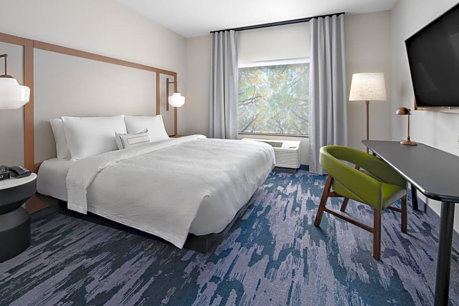 Fairfield Inn & Suites by Marriott Lake Geneva