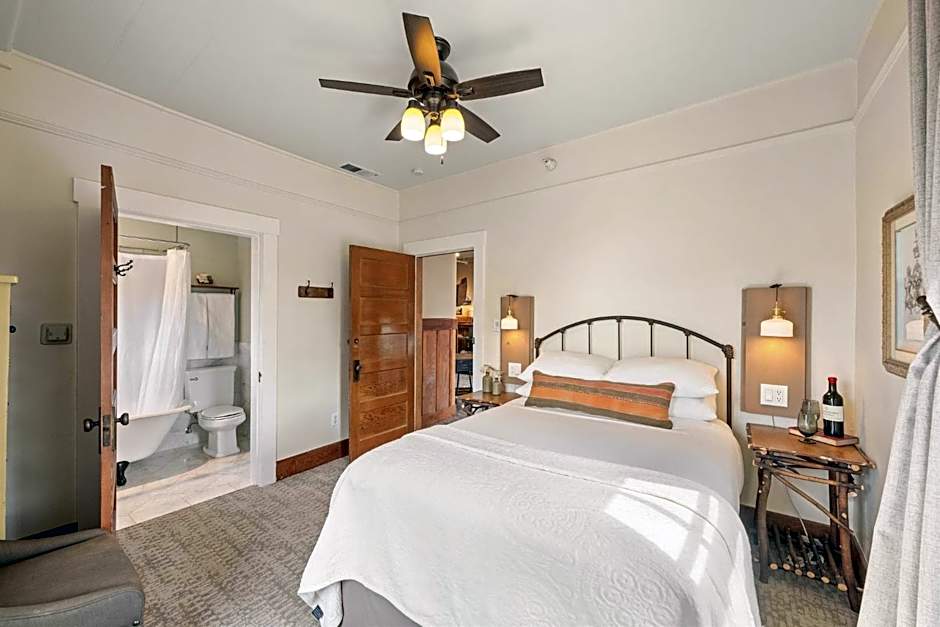 Sonoma Hotel