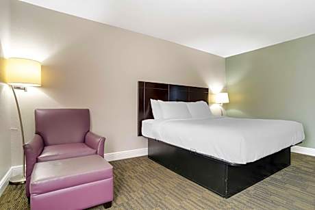 Queen Room with Two Queen Beds - Disability Access