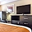 Comfort Inn & Suites LaGuardia Airport
