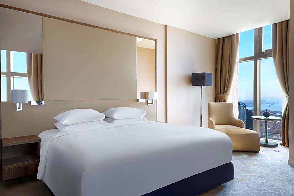 Photo 1 of 5 of Junior 1 King Bed Suite