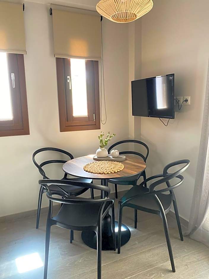 Αura Luxury Apartments