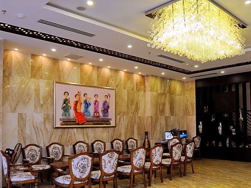 Begonia Nha Trang Hotel