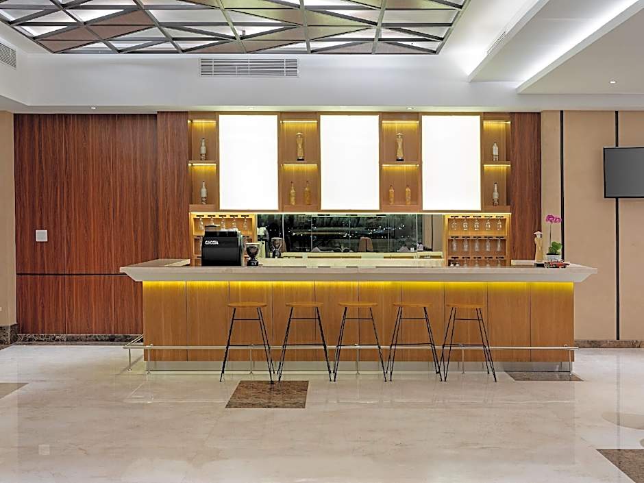 Aston Gresik Hotel & Conference Center