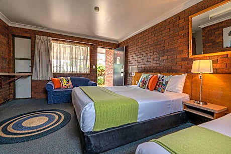 Deluxe Double or Twin Room- Disabled Access