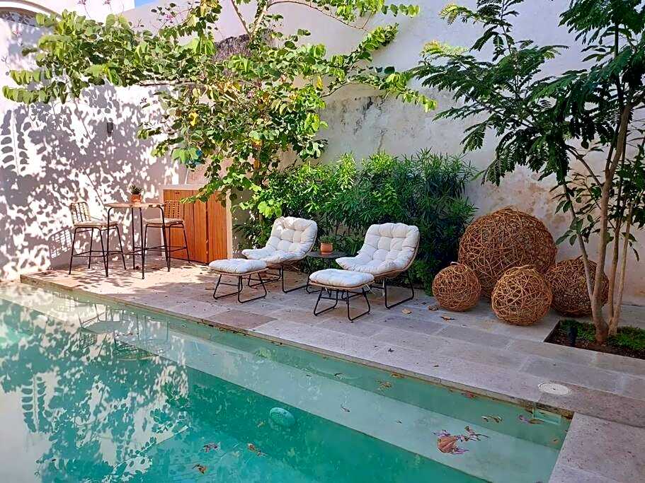 TIKUL EN Merida HISTORIC CENTER