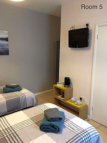 Double or Twin Room with Private Bathroom