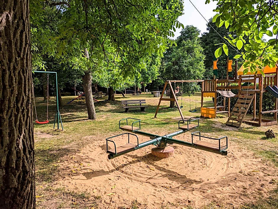 Hotel und Weingut Karlsmühle