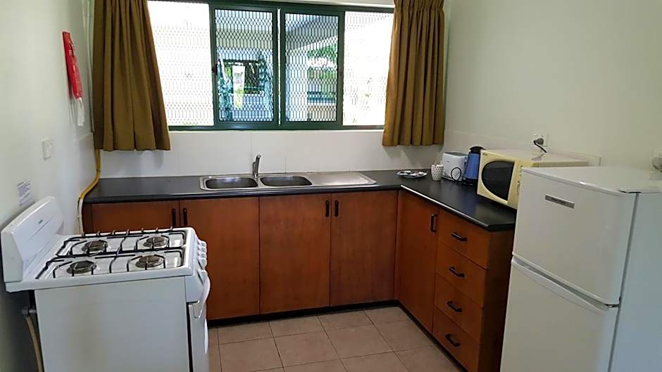 Hexagon International Hotel, Villas & Spa