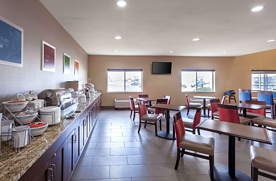 Comfort Suites Lincoln North