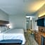 Holiday Inn Express Hotel & Suites Oshkosh - State Route 41 By IHG