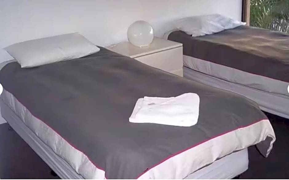 Warringa Surf Holiday Apartments