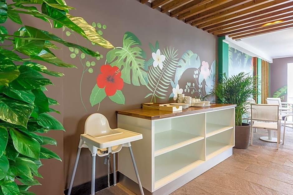 Klayman Diamond Aparthotel