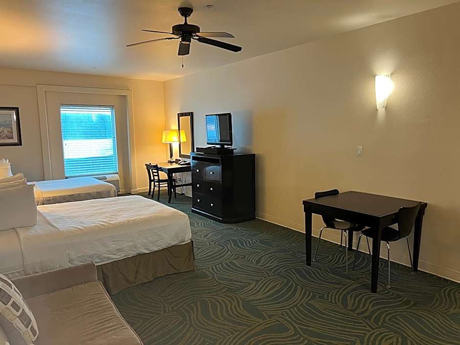 Suites at Sunchase