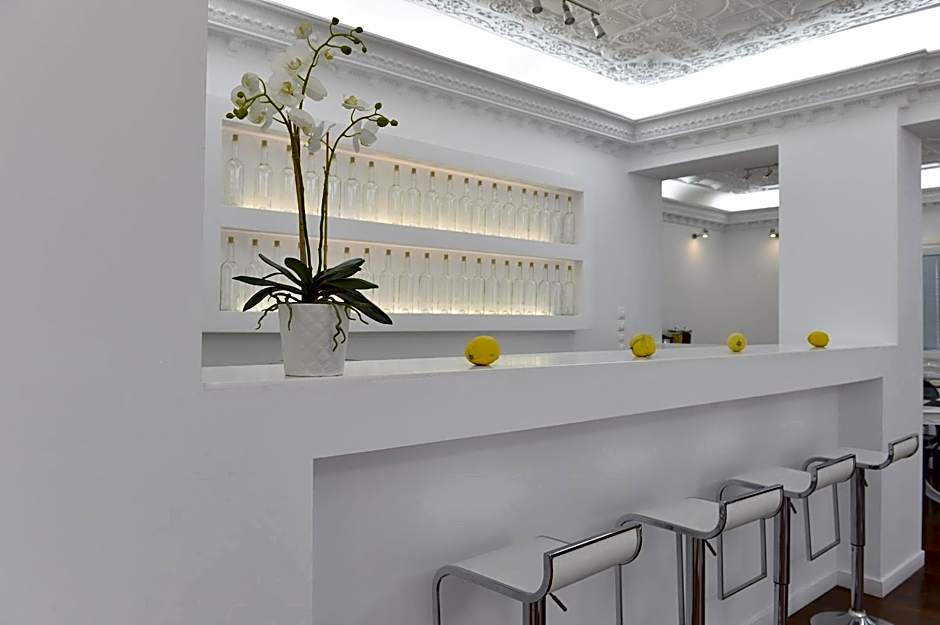 Apollon Boutique Hotel