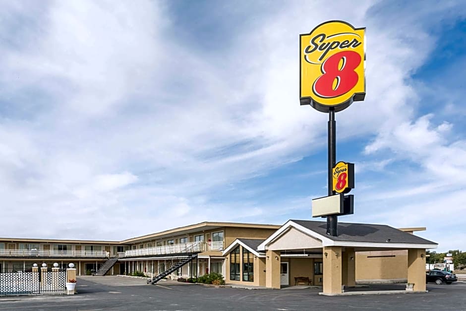 Photo 1 of 4 of Super 8 by Wyndham Wells