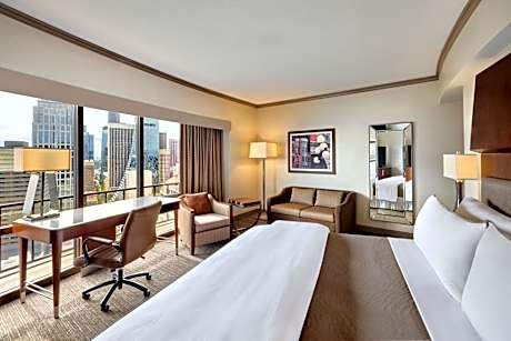 Traditional, Guest room, 1 King, Sofa bed