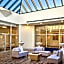 Delta Hotels by Marriott Chicago Willowbrook